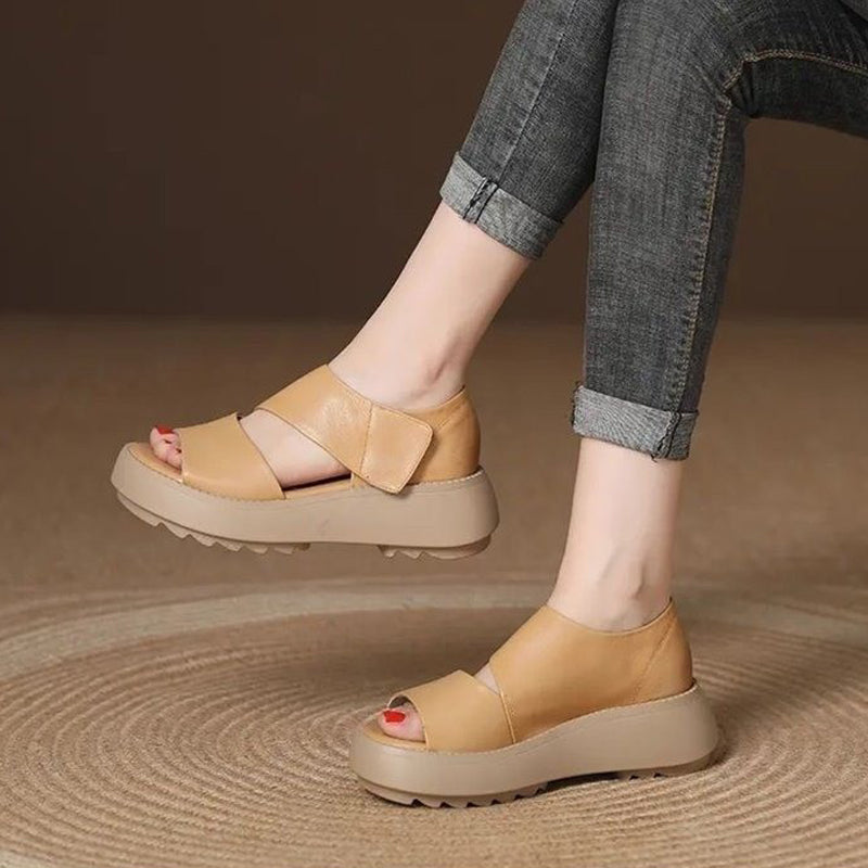 Damen-Retro-Sandalen mit dicker Sohle und Klettverschluss-Hergestellt aus hochwertigem Schweinsleder der ersten Schicht
