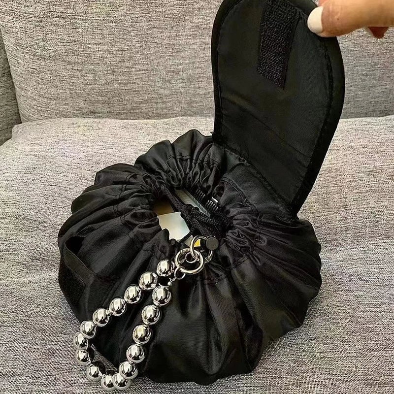 Magische Kosmetiktasche