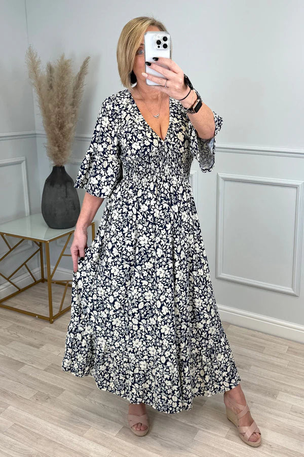 Leopardenkleid mit geraffter Taille