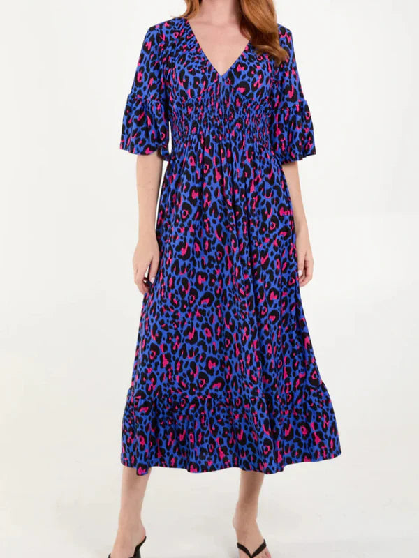 Leopardenkleid mit geraffter Taille