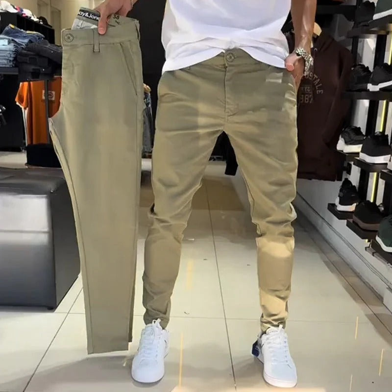 Herren Slim-Fit Freizeithose in Unifarben