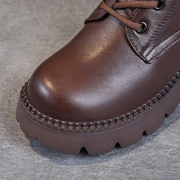 Orthopädische bequeme Damenstiefel aus Leder