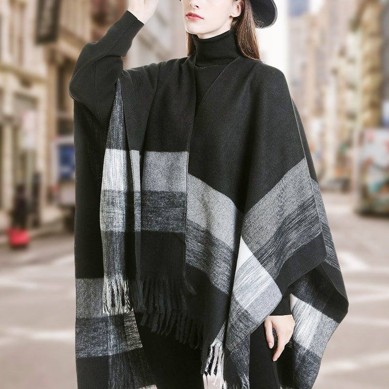 Eleganter Poncho mit Fransen und Schal für Frauen