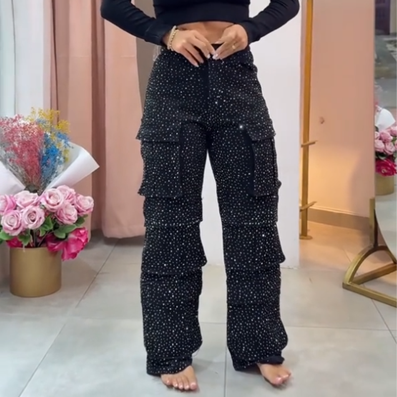 đ„Weite Hose mit Strasssteinen und Taschen fĂŒr Damen