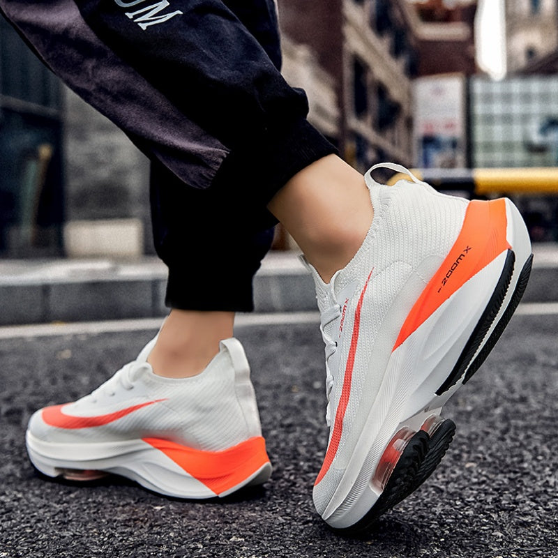Stylische, leichte, atmungsaktive Laufschuhe