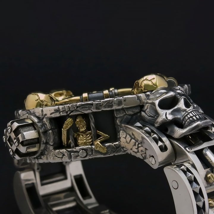 💝(LIMITED EXTENT)🔥Mysterious Banned Bullet Gun Skull Armbanduhr