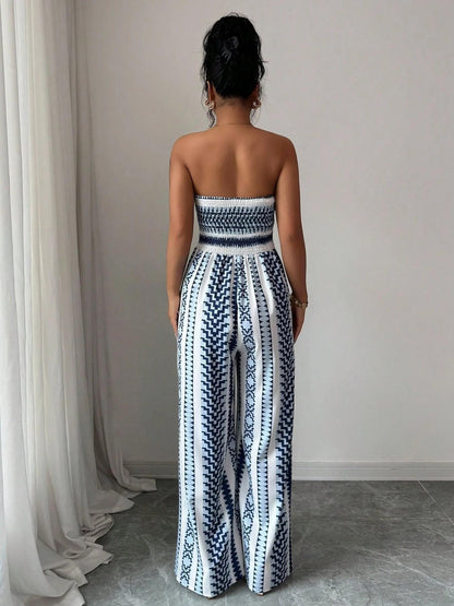 🔥50% RABATT! 👗 Damen Jumpsuit schulterfrei floral im Boho-Stil – Eleganter Sommer-Overall mit Bardot-Ausschnitt – Fließend, leicht & perfekt für Festivals, Strand oder romantische Sommerabende 🌸