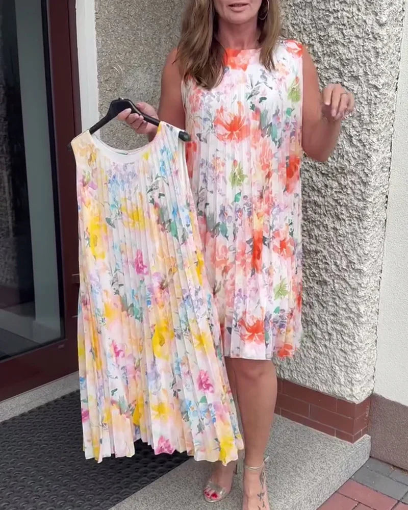 Ärmelloses Midikleid mit Plissee und Blumenprint und betonter Taille