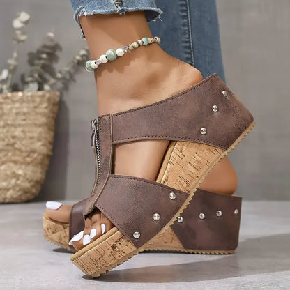 Frauen Mode Niete Keil Fisch Mund dicken Boden Sandalen