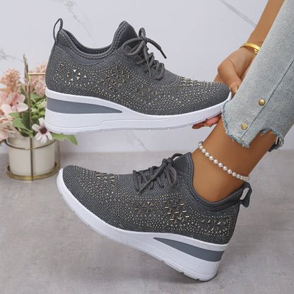 🔥🔥Letzter Tag der Aktion, profitieren Sie von 50 % Rabatt🔥 Atmungsaktive orthopädische Sportschuhe für Damen, lässiger und trendiger Stil, verziert mit eingearbeiteten Strasssteinen.