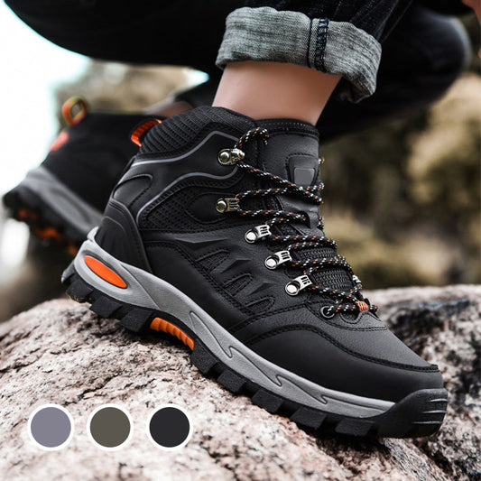 Hohe, leichte und rutschfeste Wanderschuhe