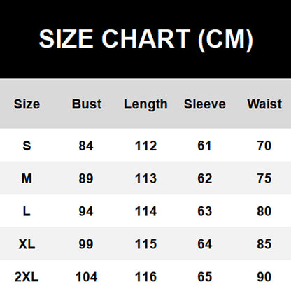 Langärmiges Kleid mit Kragen, gerafft und mit Schlitz