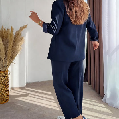 Damen-Zweiteiler: Klassischer Blazer & Hose