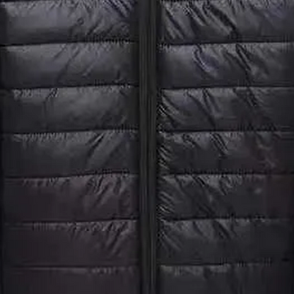 Warme, gesteppte Pufferjacke mit Kapuze für Herren