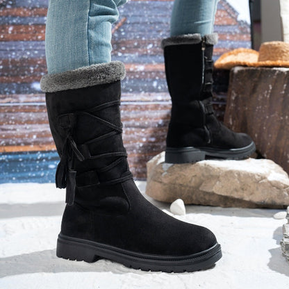 Damen Stiefel aus Kunstwildleder in Wadenhöhe mit Quasten