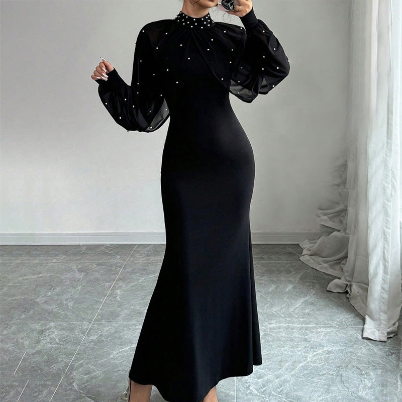 Elegantes Meerjungfrauenkleid mit Kragen aus Kunstperlen