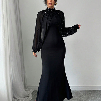 Elegantes Meerjungfrauenkleid mit Kragen aus Kunstperlen