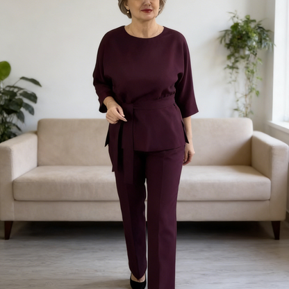 Elegantes zweiteiliges Set aus Oberteil und Hose für Damen
