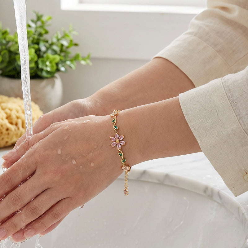 🌼Damenarmband mit Kirschblüten-Strass🌸