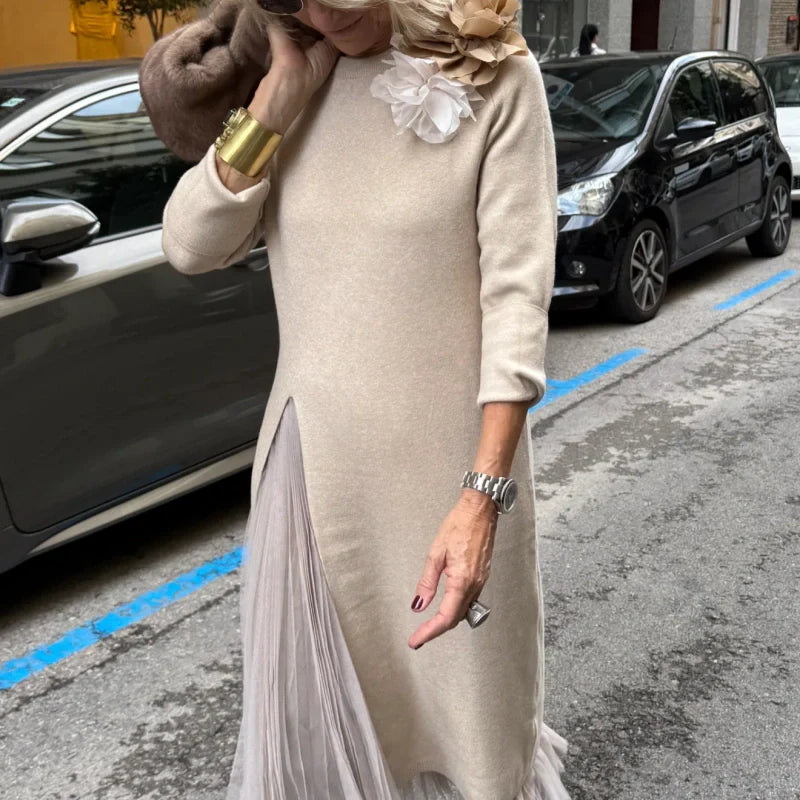 Elegantes Strick-Midikleid für Damen mit Seitenschlitz