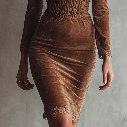 Elegantes Plisseekleid mit Taillierung für Damen