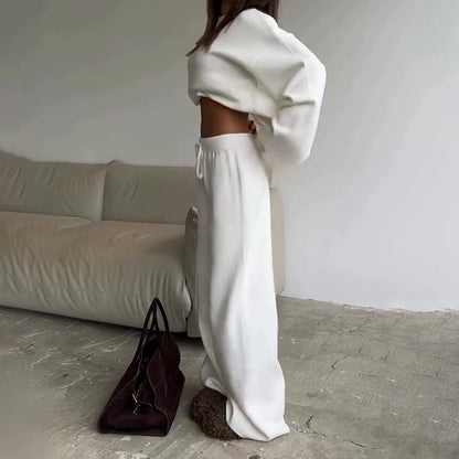 2-teiliges Set aus Damenpullover und Hose mit weitem Bein
