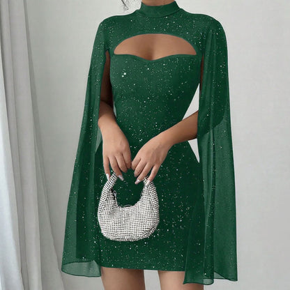 Ausgeschnittenes, geripptes Kleid für Damen mit Chiffon-Cape