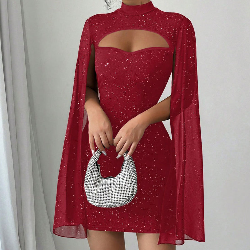 Ausgeschnittenes, geripptes Kleid für Damen mit Chiffon-Cape