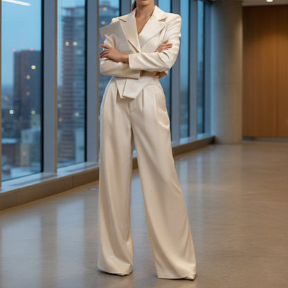 Asymmetrischer Blazer mit Revers und Hose für Damen