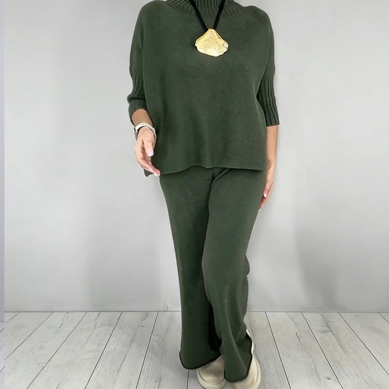 Damen-Set aus hochgeschlossenem Oberteil mit halben Ärmeln und Hose