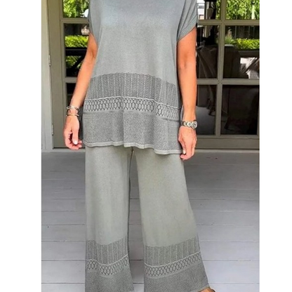 🎀50% Rabatt 🎀Zweiteiliges Set aus kurzärmeligem Oberteil und Hose für Frauen in Uni-Farbe