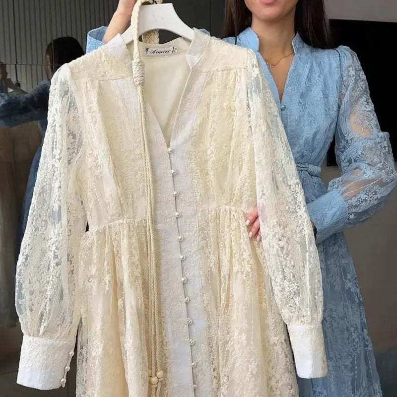 📢📢50 % Rabatt!! ⏰Vintage besticktes Kleid mit Laternenärmeln
