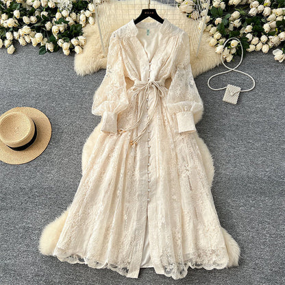 📢📢50 % Rabatt!! ⏰Vintage besticktes Kleid mit Laternenärmeln