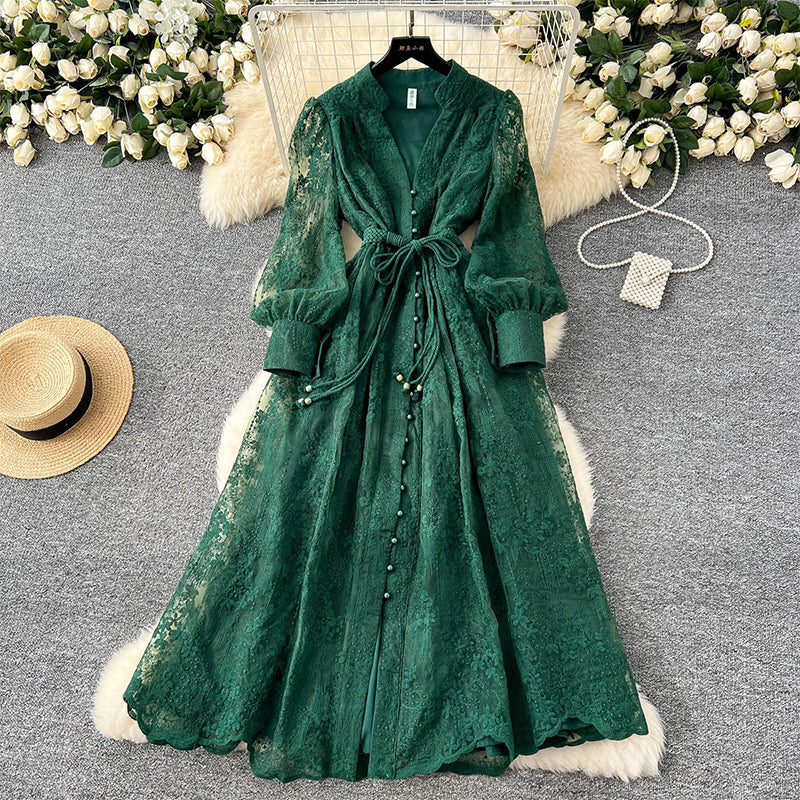 📢📢50 % Rabatt!! ⏰Vintage besticktes Kleid mit Laternenärmeln