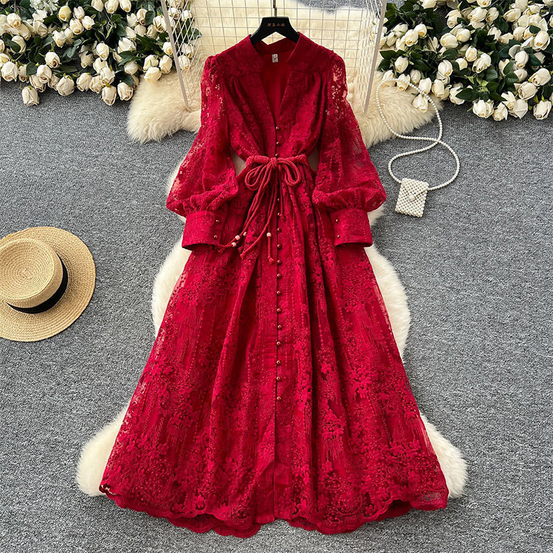 📢📢50 % Rabatt!! ⏰Vintage besticktes Kleid mit Laternenärmeln
