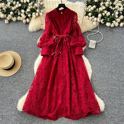 📢📢50 % Rabatt!! ⏰Vintage besticktes Kleid mit Laternenärmeln