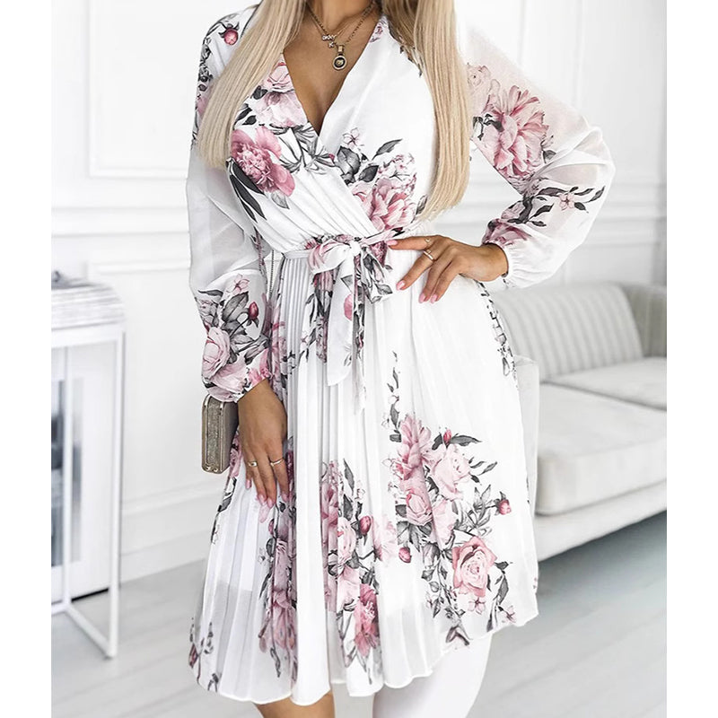 Damenkleid mit Blumenmuster, V-Ausschnitt und Falten