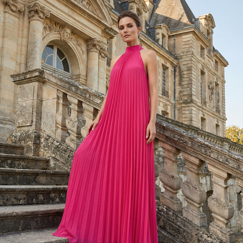 Damen-Maxikleid mit Neckholder, Plissee und fließendem Schnitt