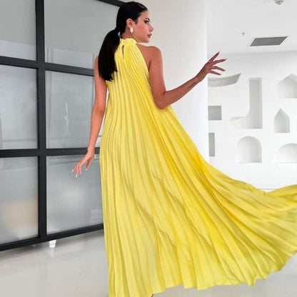 Damen-Maxikleid mit Neckholder, Plissee und fließendem Schnitt
