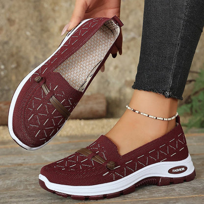 Flache Slipper aus atmungsaktivem Strick für Damen