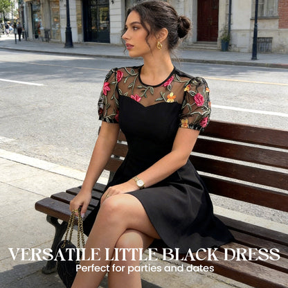 A-Linien-Kleid aus Netzstoff mit Blumenstickere