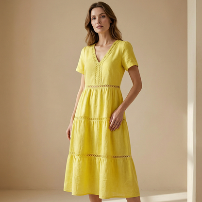 Elegantes Damenkleid mit V-Ausschnitt und Spitzeneinsätzen