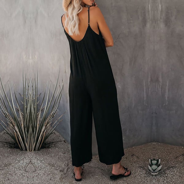 Fließender Jumpsuit mit Taschen. Letzter Tag des Ausverkaufs, 50% Rabatt