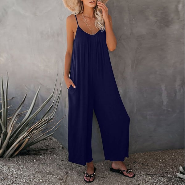 Fließender Jumpsuit mit Taschen. Letzter Tag des Ausverkaufs, 50% Rabatt