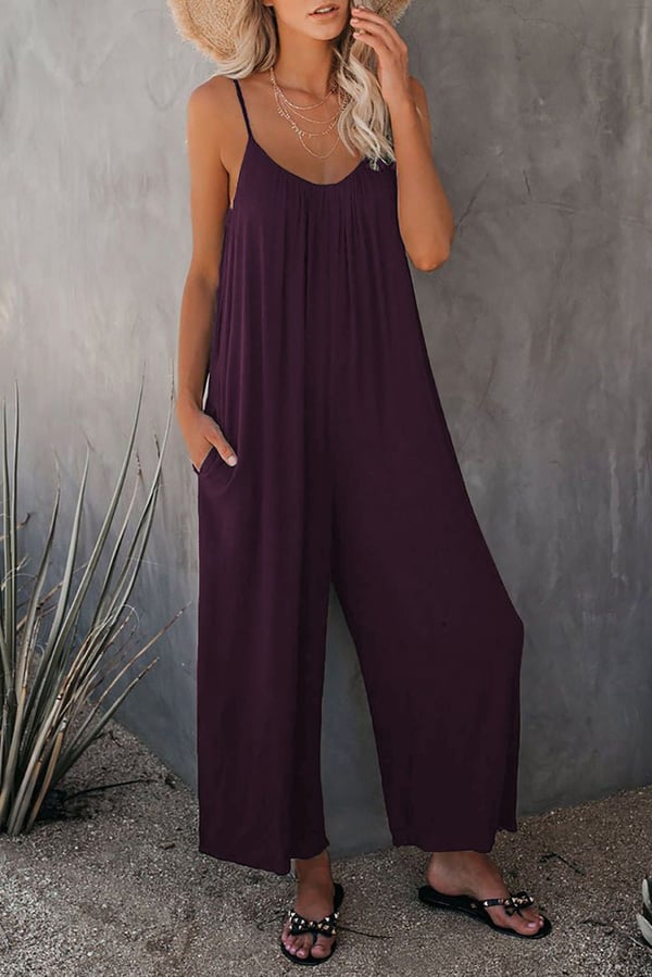 Fließender Jumpsuit mit Taschen. Letzter Tag des Ausverkaufs, 50% Rabatt