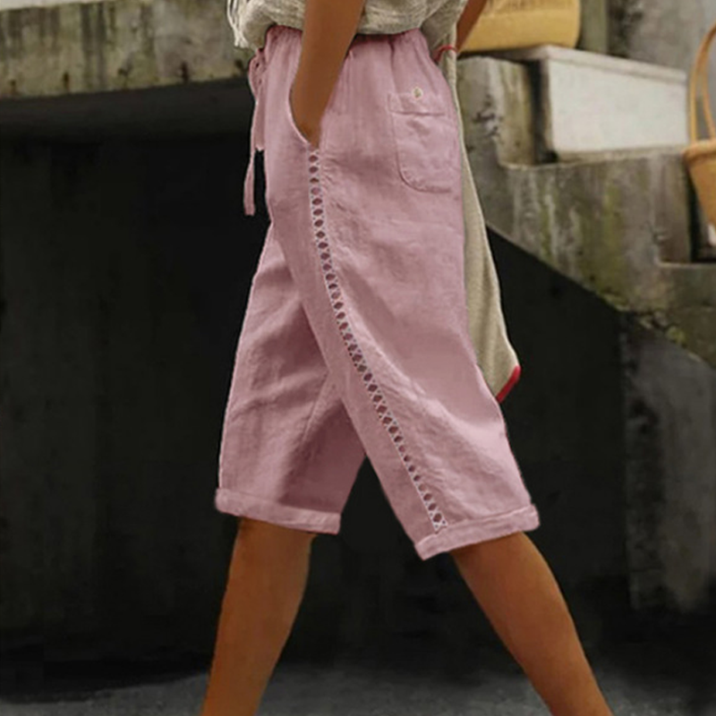 Sommerhose für Damen in Capri-Länge mit Spitzendetails