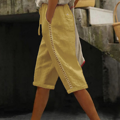 Sommerhose für Damen in Capri-Länge mit Spitzendetails