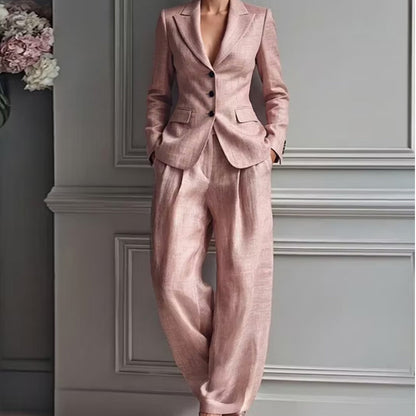 Zweiteiliger Freizeitanzug für Damen aus Blazer und Hose